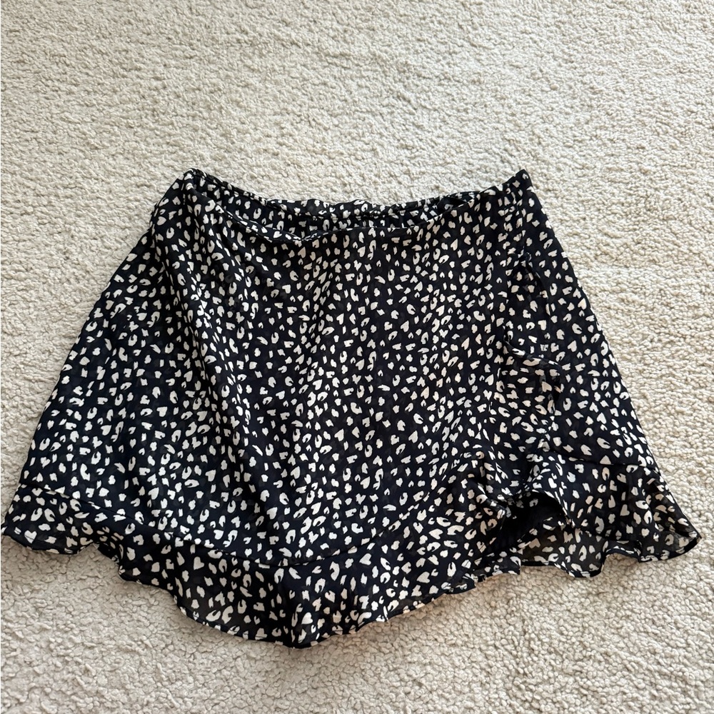 Black and White animal Patterned Skort